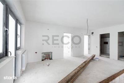 Casă cu 7 camere cu Teren 1000 Mp în Nojorid - 3