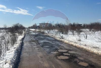 Teren de 9000 mp, în Central - 2