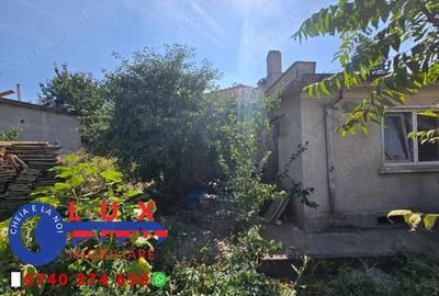 Casă cu 4 camere cu Teren 360 Mp în Central - 4