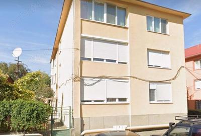Vand apartament 3 camere - 1