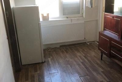 Apartament cu 2 camere semidecomandat în Micro 14 - 3