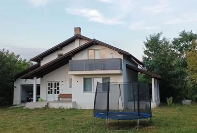 Casă cu Teren 900 Mp în Central - 5