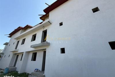 Casă cu 5 camere cu Teren 80 Mp în Central