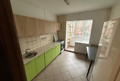 Berceni, Piata Sudului, de inchiriat 2 camere 64 mp, bloc reabilitat - 2