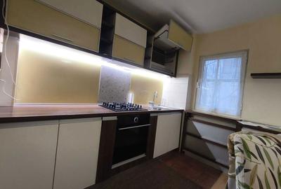 Apartament cu 3 camere decomandat în Tătărași - 1