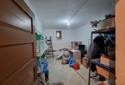 Aviatori-bloc tip vila- 2 camere- renovat recent- boxa pe acte si pod - 8