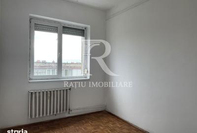 Apartament cu 3 camere în Central - 14