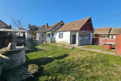 Casă cu 4 camere cu Teren 1000 Mp în Sâncel - 10