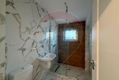 Garsonieră decomandată în Central - 8