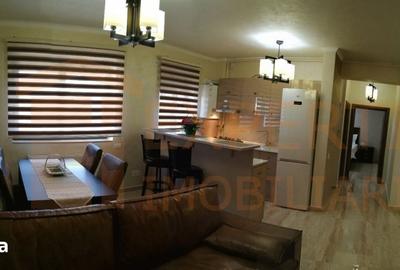 Apartament cu 3 camere, mobilat în Tomis Nord