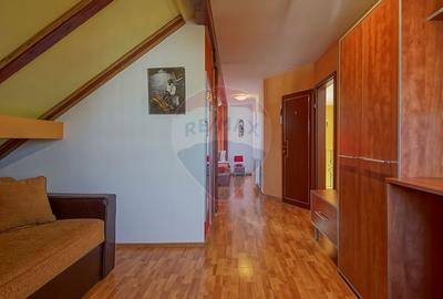 Casa / Vila de vanzare in Rasnov, afacere-Pensiune clasificata - 21