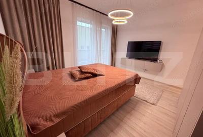 Apartament cu 3 camere semidecomandat în Tractorul - 3