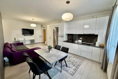 Apartament cu 3 camere semidecomandat, mobilat în Florești - 1