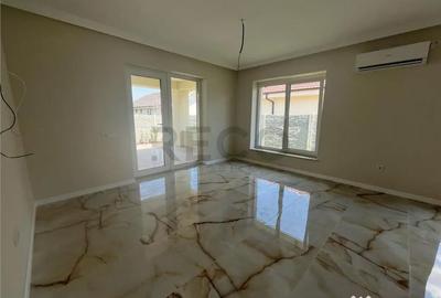 Casă cu 4 camere cu Teren 440 Mp în Nufărul - 3