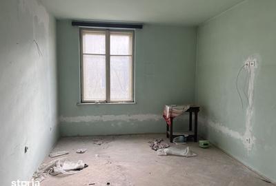 Apartament cu 2 camere decomandat în Petros - 8