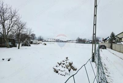 Teren de 325 mp, în Dobreni - 6