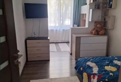 Apartament cu 4 camere semidecomandat, mobilat în Lujerului - 3