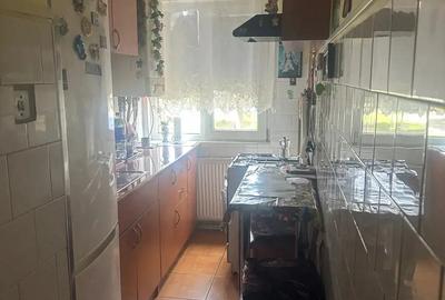 Apartament cu 3 camere - etajul 1 - 5