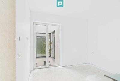 Casă cu 4 camere cu Teren 435 Mp în Dumbrăvița