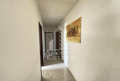 Apartament cu 4 camere decomandat, 106 mp, Calea Torontal... - 4