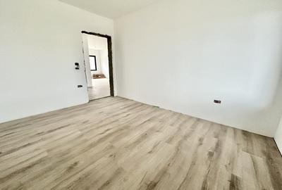Duplex cu 3 camere cu Teren 370 Mp în Bucovăț (Remetea Mare) - 5