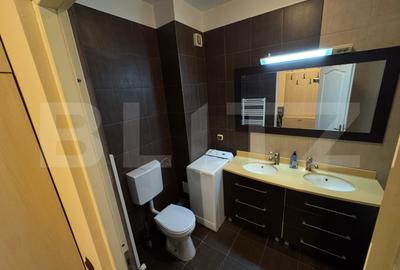 Apartament cu 3 camere, 58 mp, parcare, zona Porii - 10