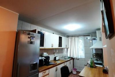 Tomis Nord, apartament 4 camere, etaj 2, gaze, mobilat - 3