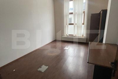 Spațiu comercial, de 180 mp, în Centura - 13