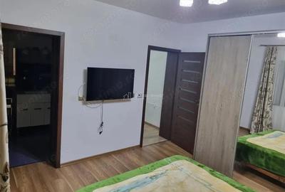 Casă cu Teren 1010 Mp în Micești - 2