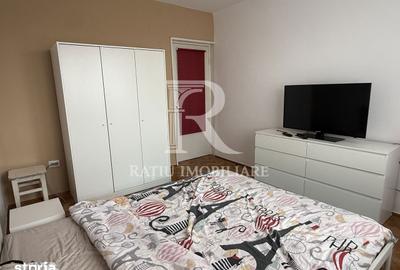 Apartament cu 4 camere decomandat în Decebal - 3