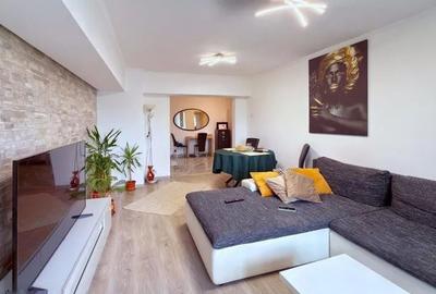 Vanzare Apartament 3 Camere Rond Alba Iulia - 1