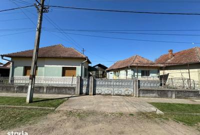 Casă cu 4 camere decomandat cu Teren 2155 Mp în Mihalț - 4