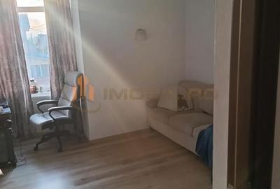 Casă cu 5 camere cu Teren 200 Mp în Popas Păcurari