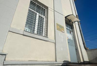 Spațiu comercial, de 215 mp, în P-ța Gării - 12