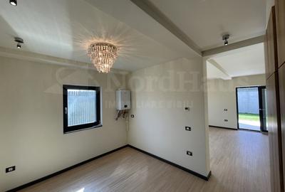 Duplex cu 4 camere cu Canalizare în Exterior Est - 7