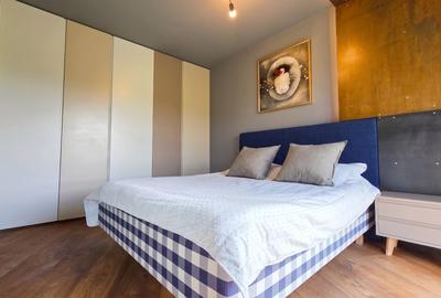 Apartament cu 3 camere semidecomandat, mobilat în Bună Ziua - 1