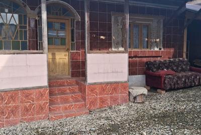 Casă cu 3 camere în Văcarea - 6