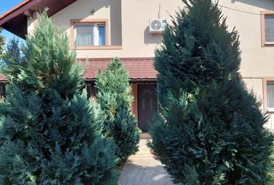 Casă cu 4 camere cu Teren 362 Mp în Săbăreni - 1