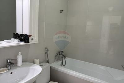 Vila premium cu priveliste la lac si acces direct la apa - 14