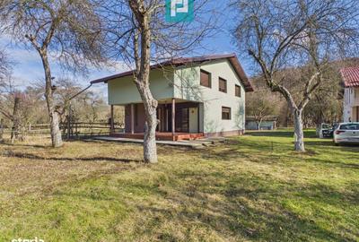 Casă cu 4 camere în Central - 13