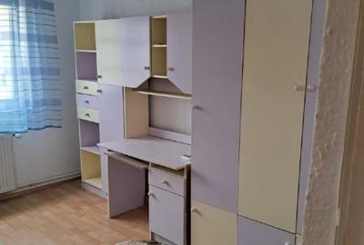 2 camere decomandate zona valea aurie - 6