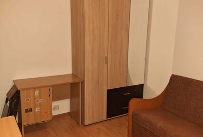 Garsonieră decomandată în Titan - 4