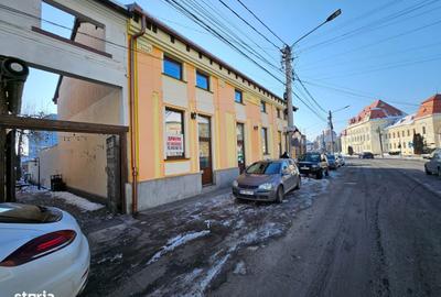 Spațiu comercial, de 55 mp, în Central - 1