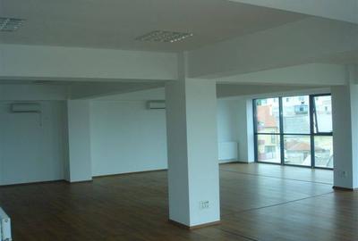 De vanzare cladire birouri clasa A Ultracentral - 12