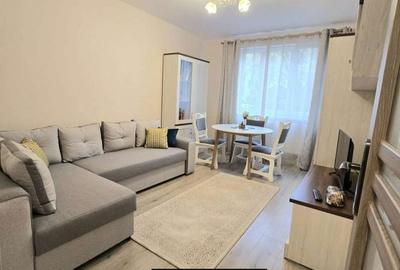 Apartament cu 2 camere decomandat în Traian - 2