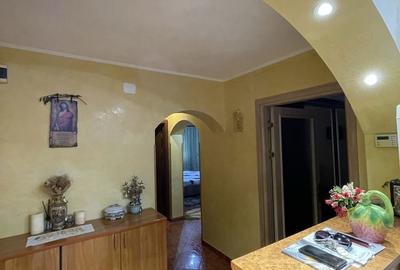 Apartament cu 3 camere decomandat în Central - 4