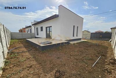 Casă cu 3 camere cu Teren 370 Mp în Berceni - 9