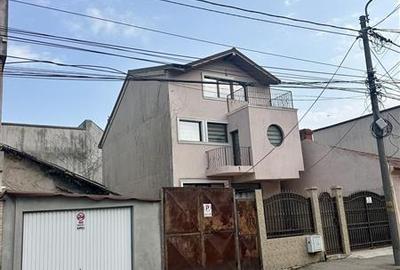 Casa de Vis in Inima Constantei - P+1+M - Zona Casa de Cultura - 12