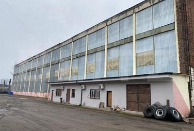 Hala industriala 2051 mp utili in zona Aiud