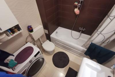 Apartament cu 2 camere decomandat în Nufărul - 1